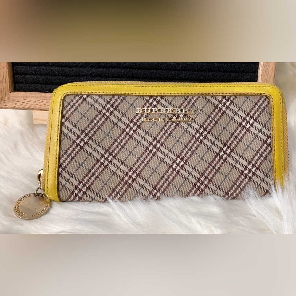 Burberry Long Wallet